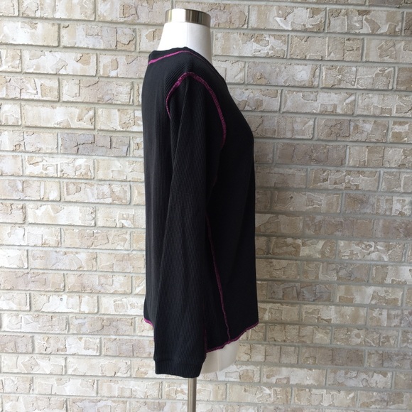 The Quacker Factory Embroidered Long Sleeves Top🌸 - Picture 2 of 5